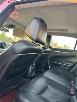 کرایسلەر 300